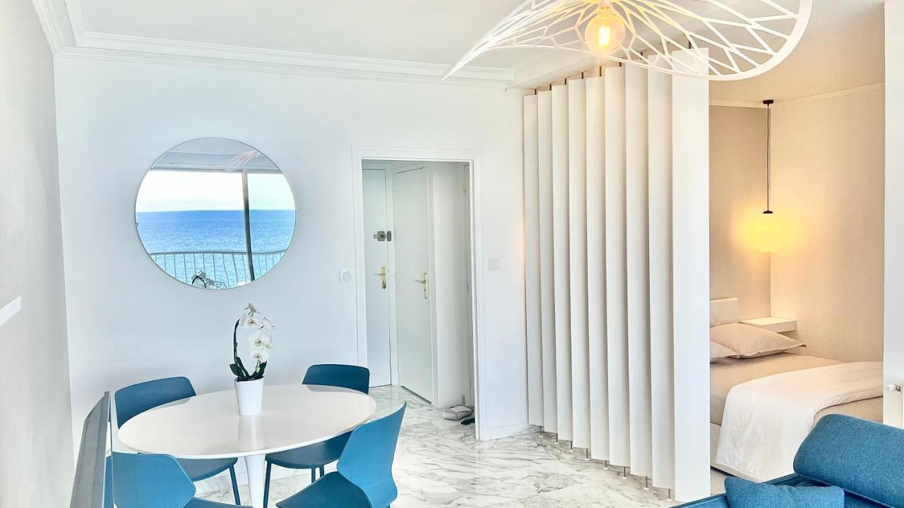 Seaviews By Jenni Menton, La Suite, Superbe Front De Mer, Top Emplacement Avec Terrasse Et Parking! Dış mekan fotoğraf
